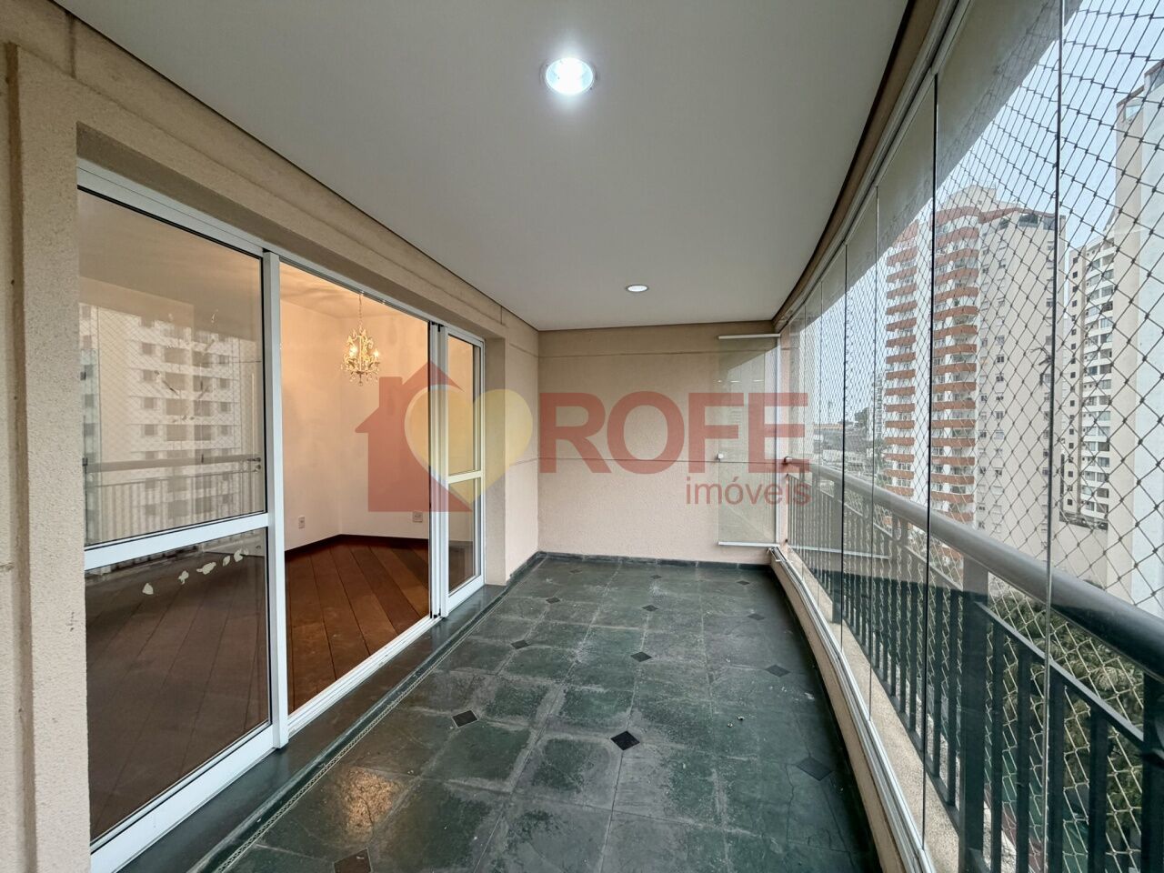 Foto 4 - RF48623