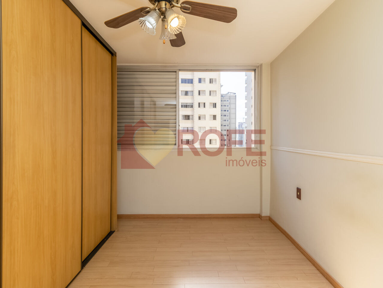 Foto 9 - RF48633