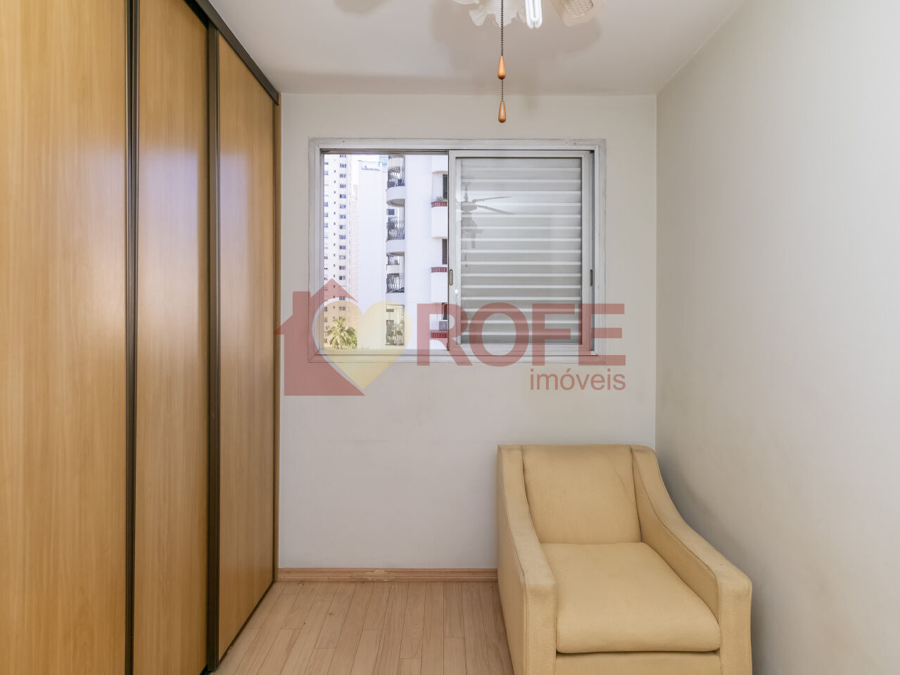 Foto 10 - RF48633