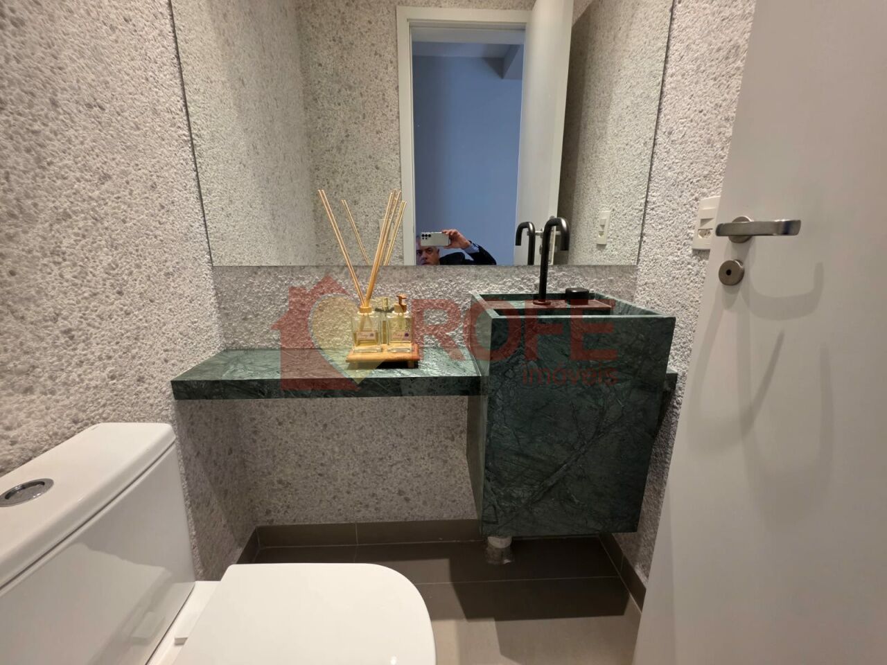 Foto 14 - RF48643