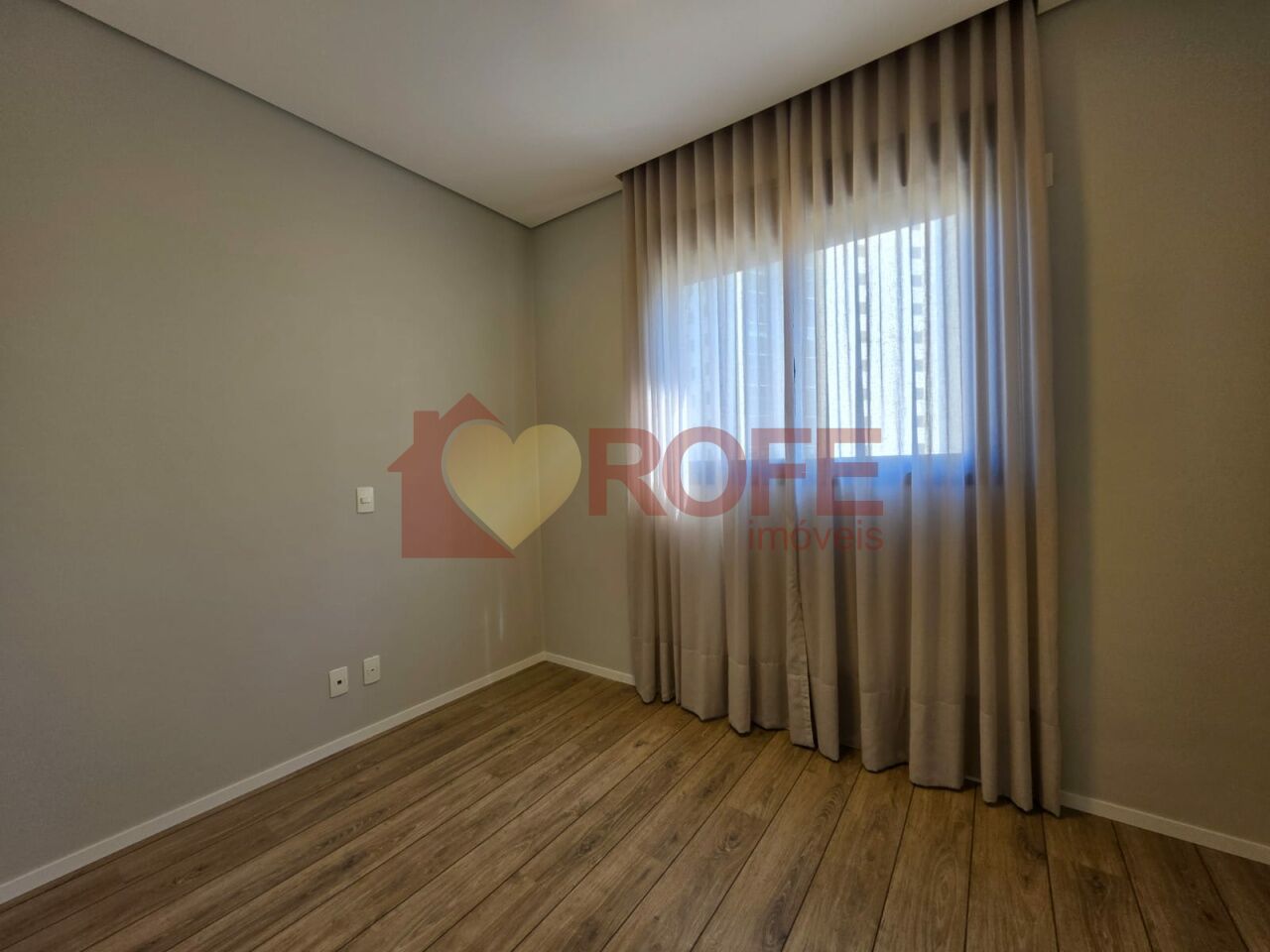 Foto 19 - RF48643