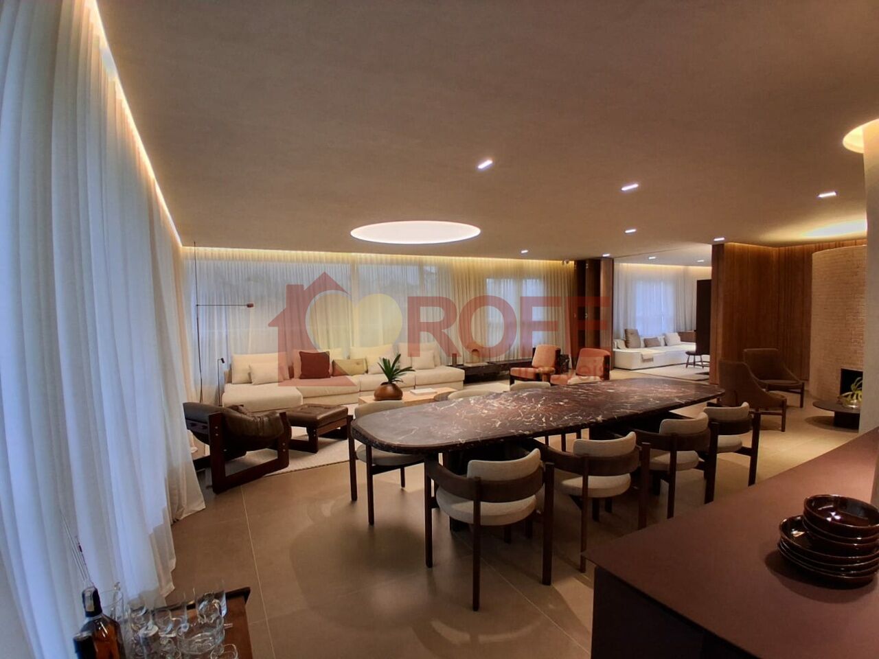 Foto 4 - RF48649