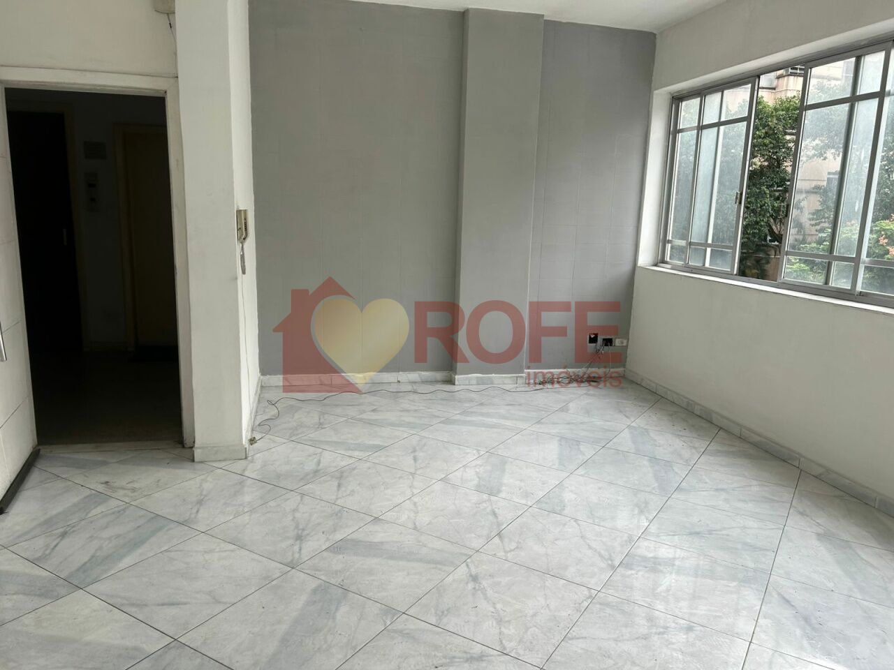 Foto 3 - RF48688