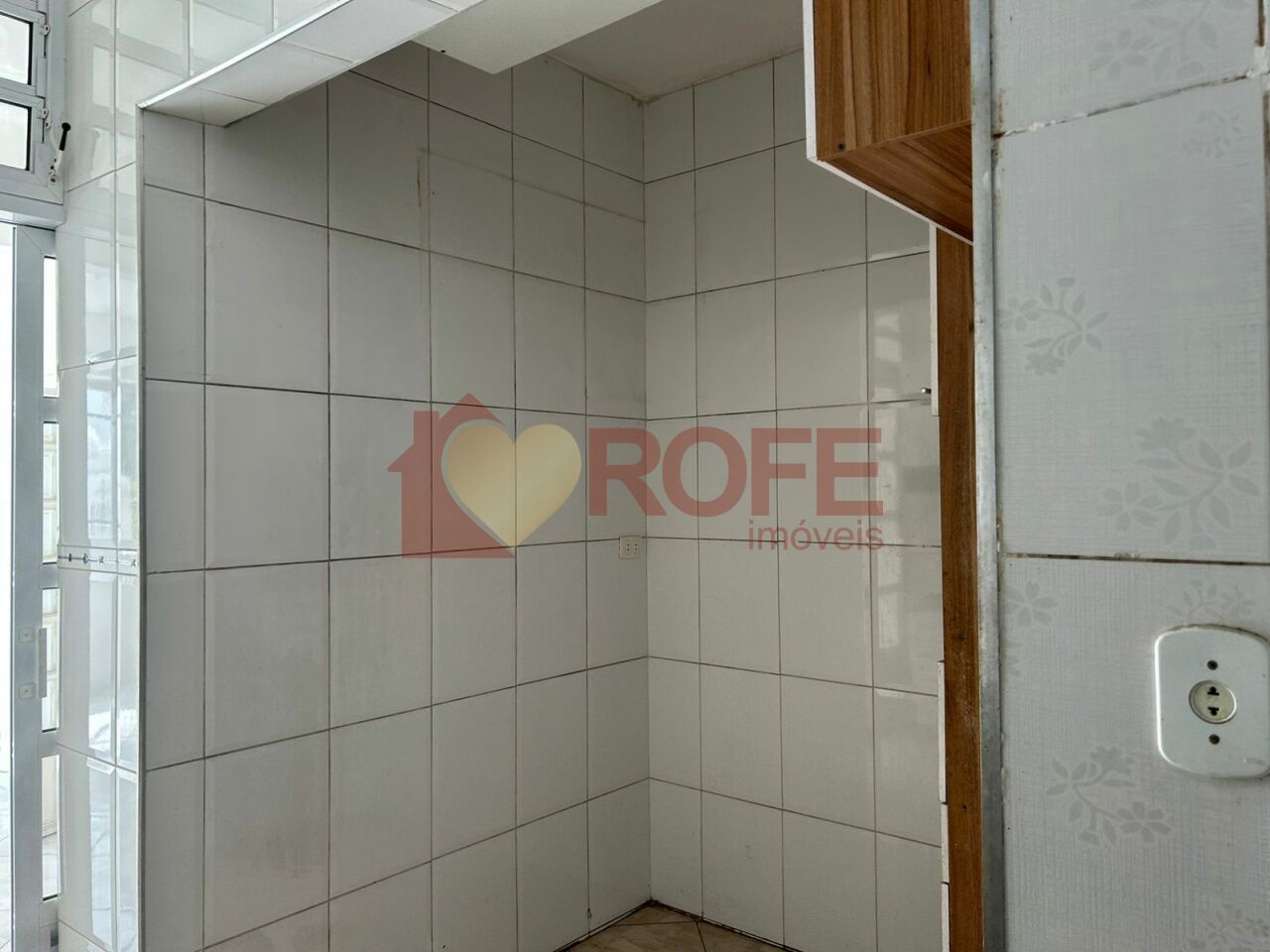 Foto 13 - RF48688