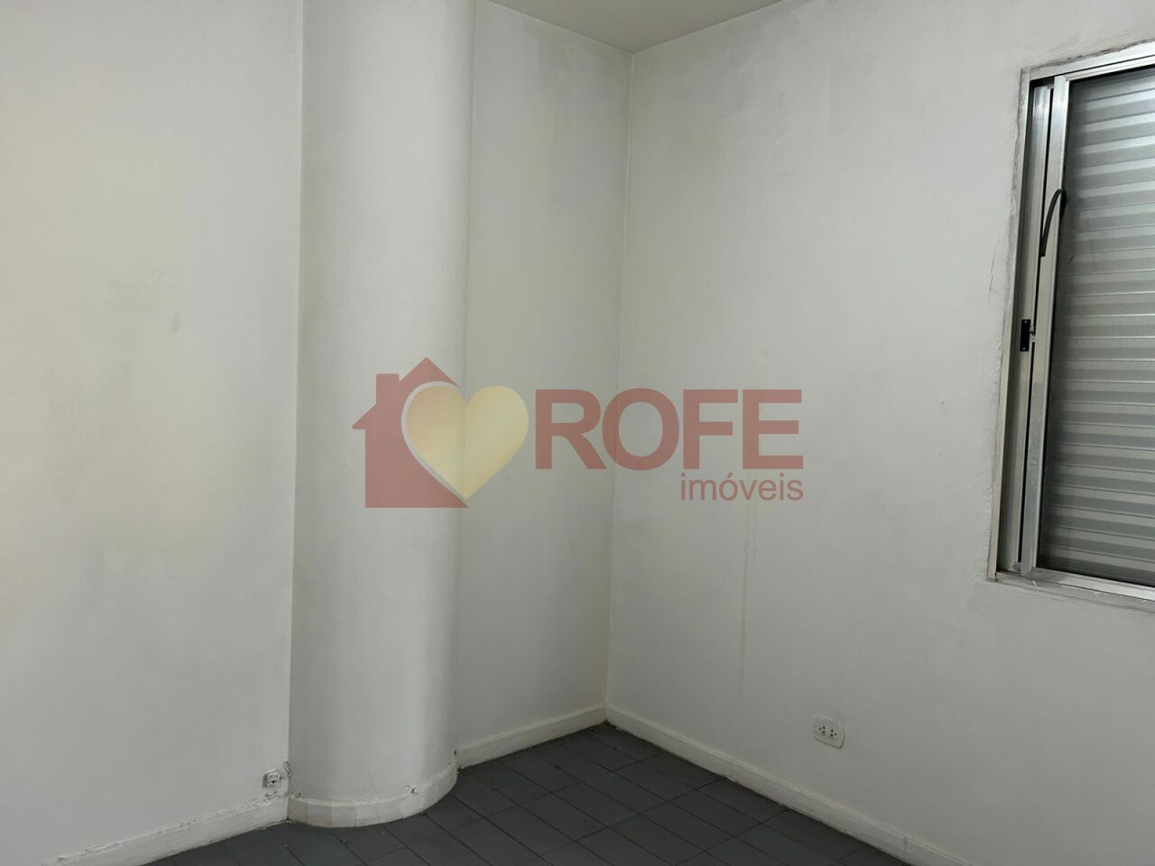 Foto 8 - RF48688