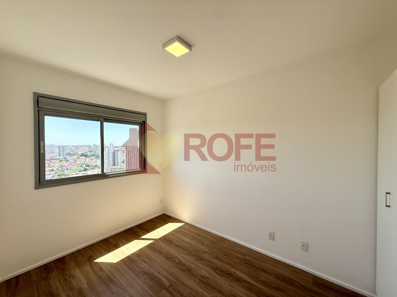 Foto 8 - RF48696