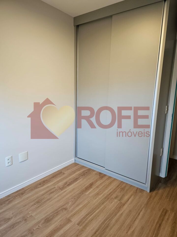 Foto 3 - RF48723