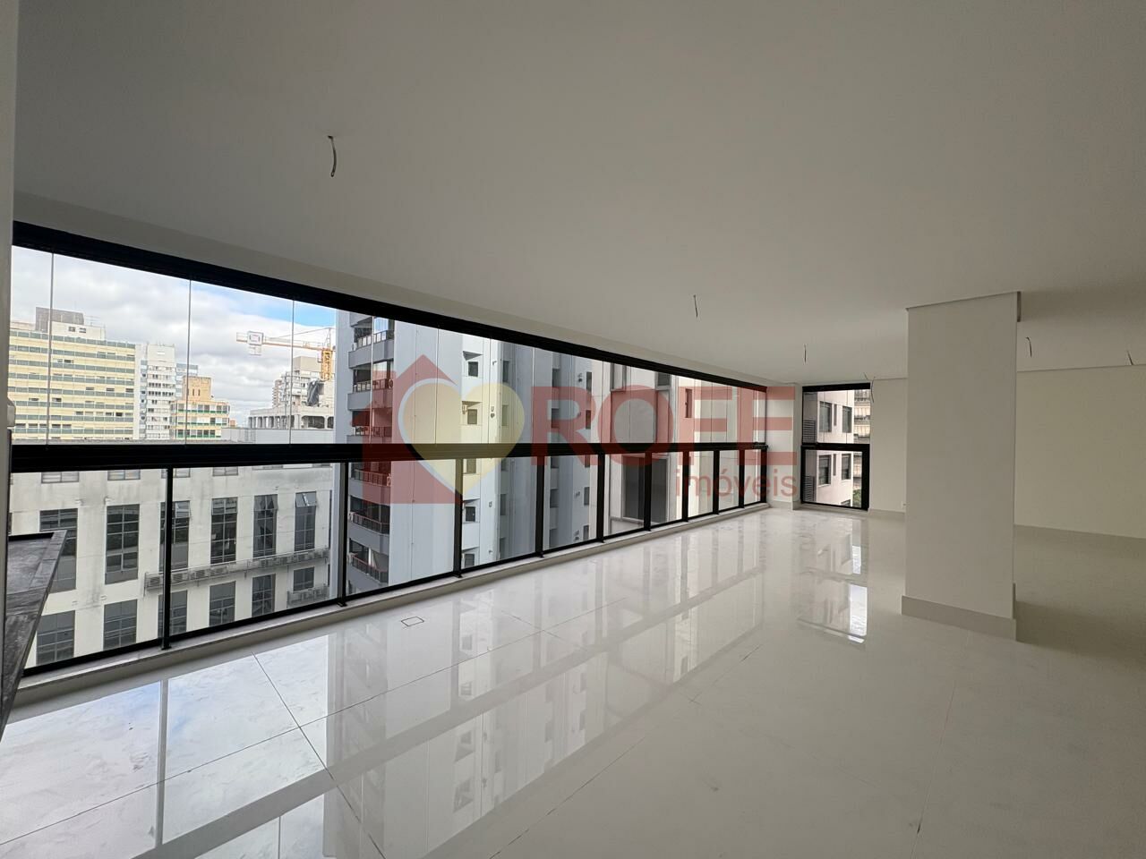 Foto 7 - RF48726