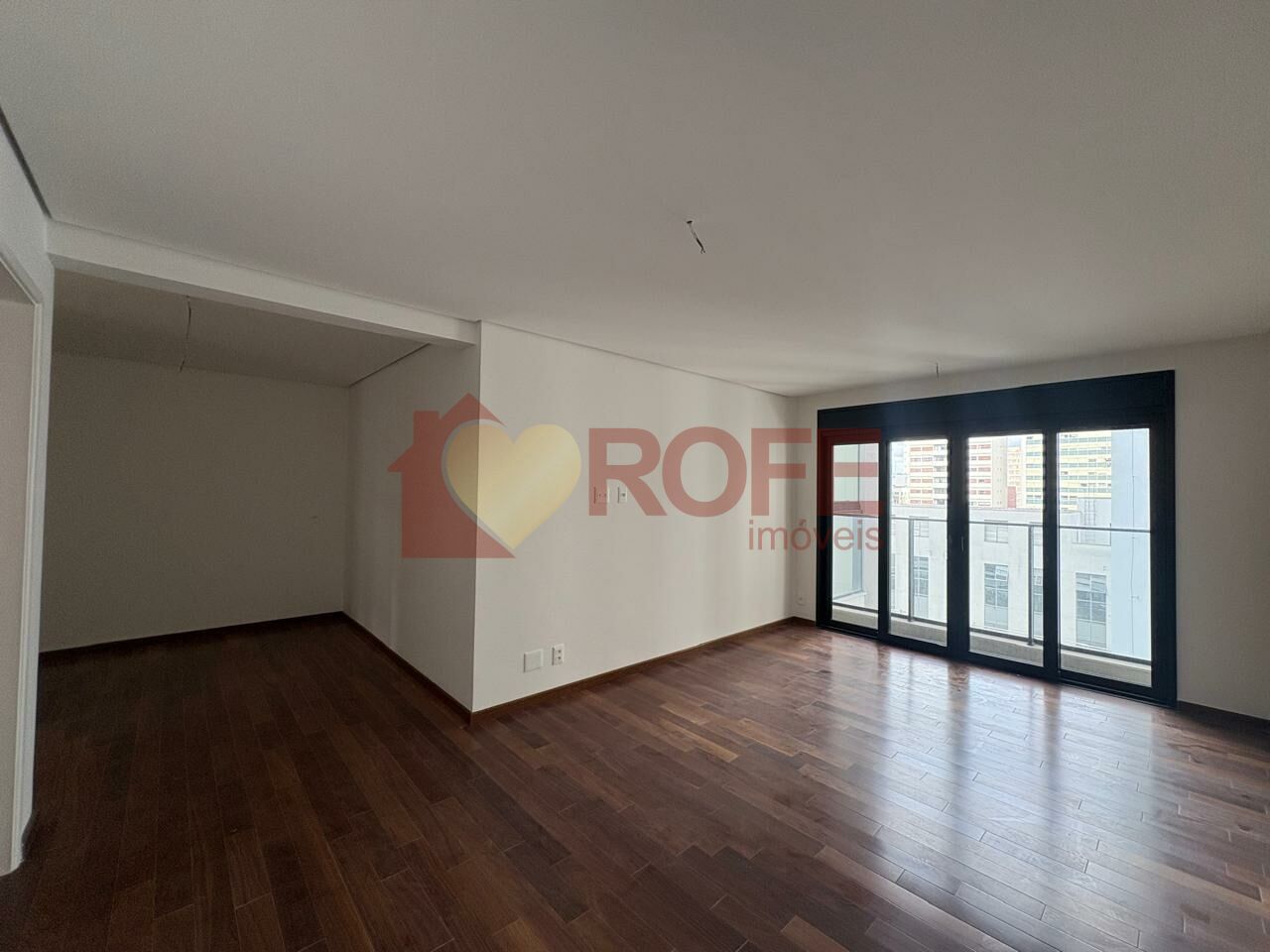 Foto 25 - RF48726