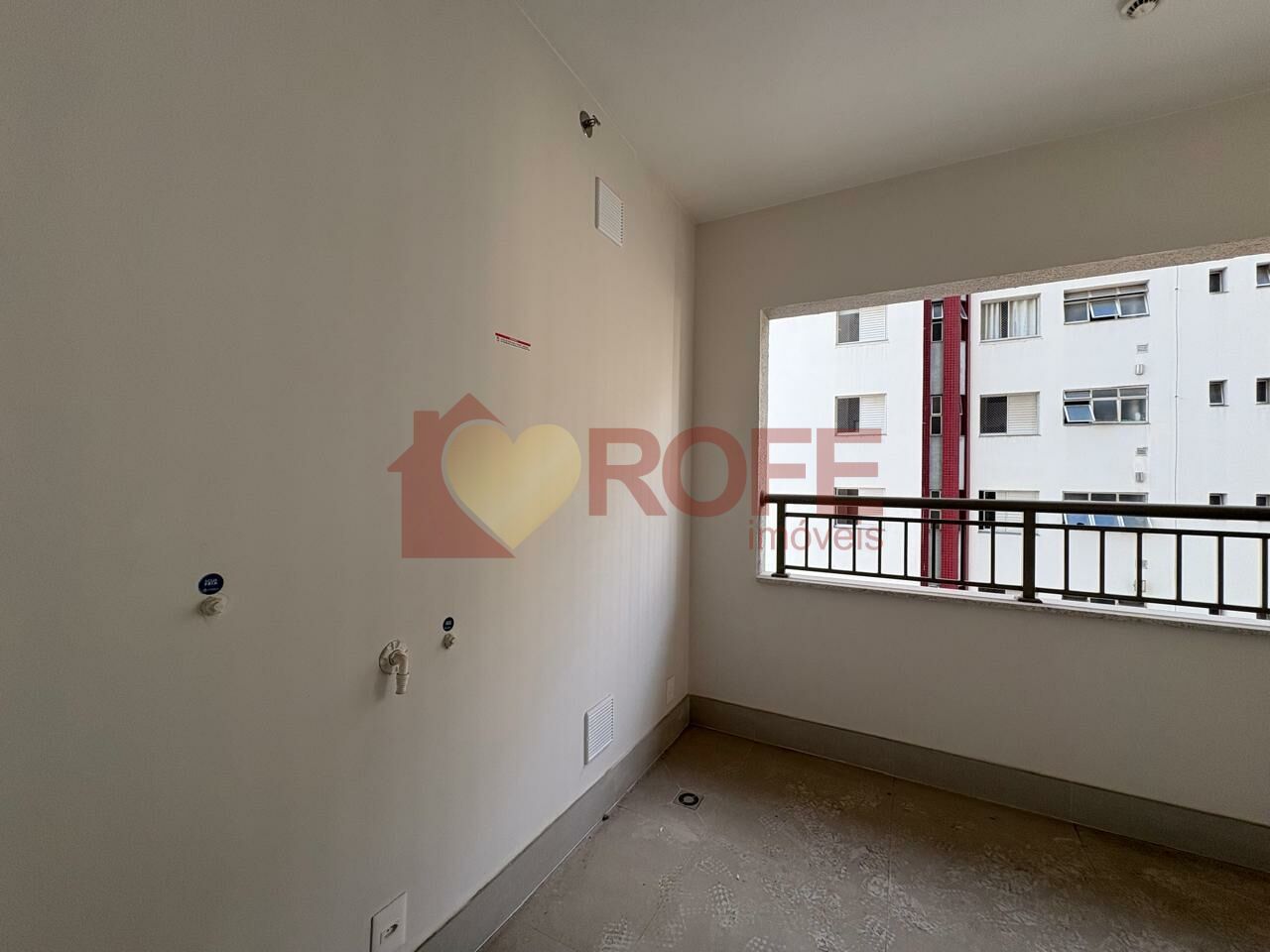 Foto 13 - RF48727