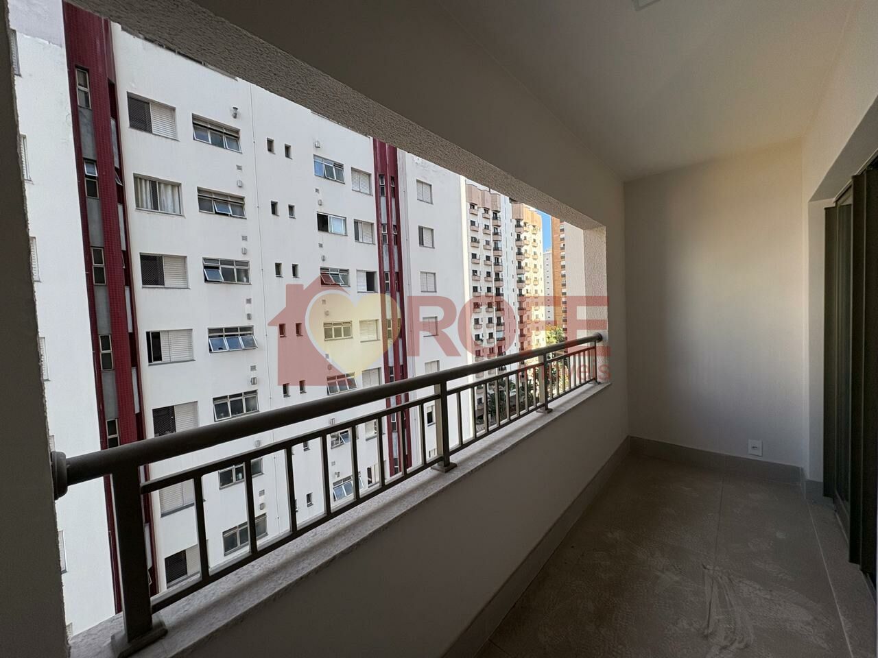 Foto 14 - RF48727