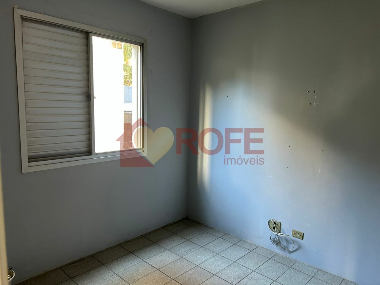 Foto 4 - RF48735