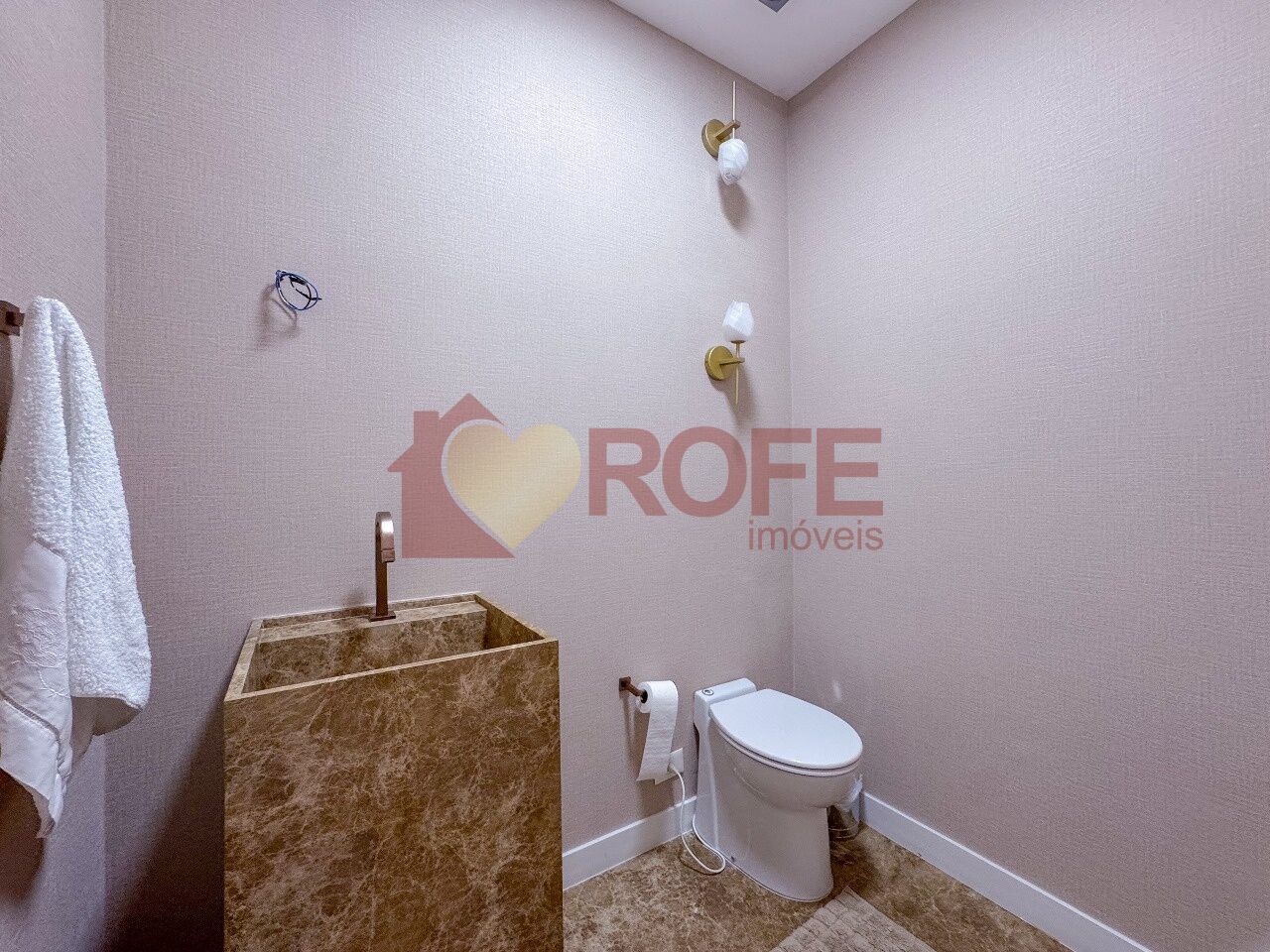 Foto 4 - RF48745