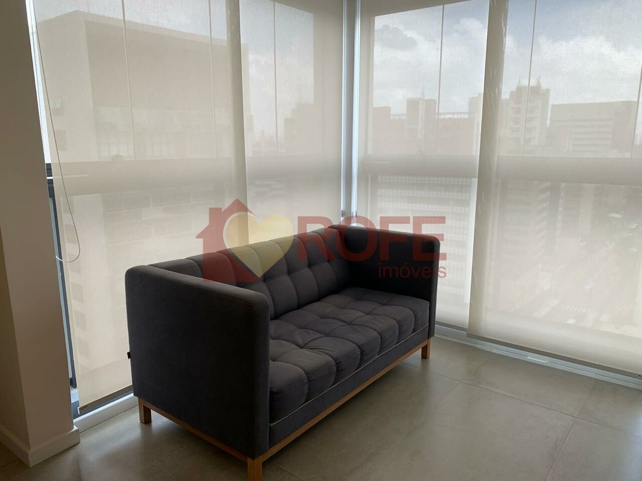 Foto 2 - RF48749