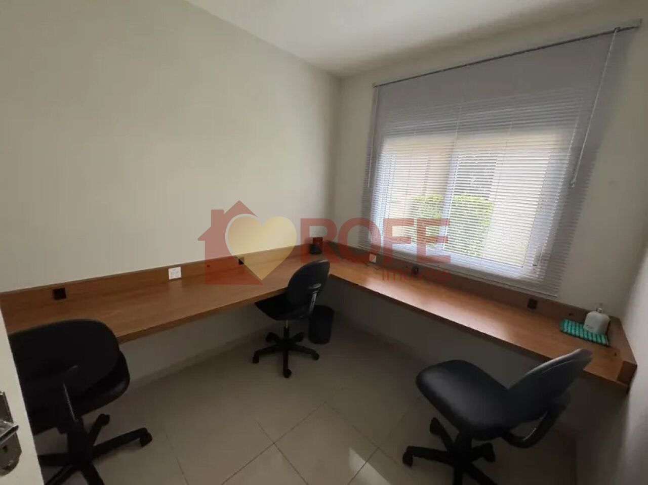 Foto 31 - RF48750
