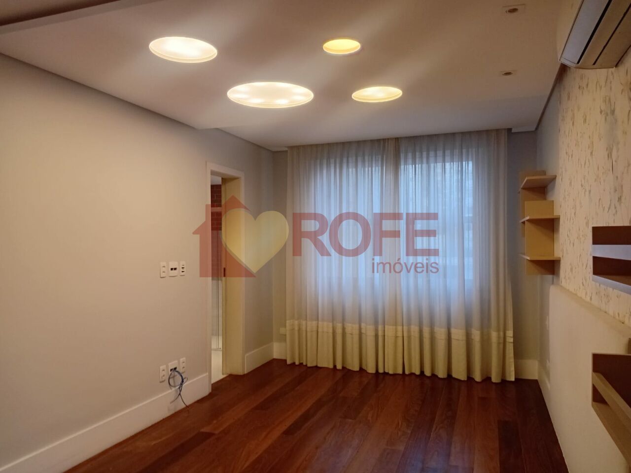 Foto 33 - RF48755