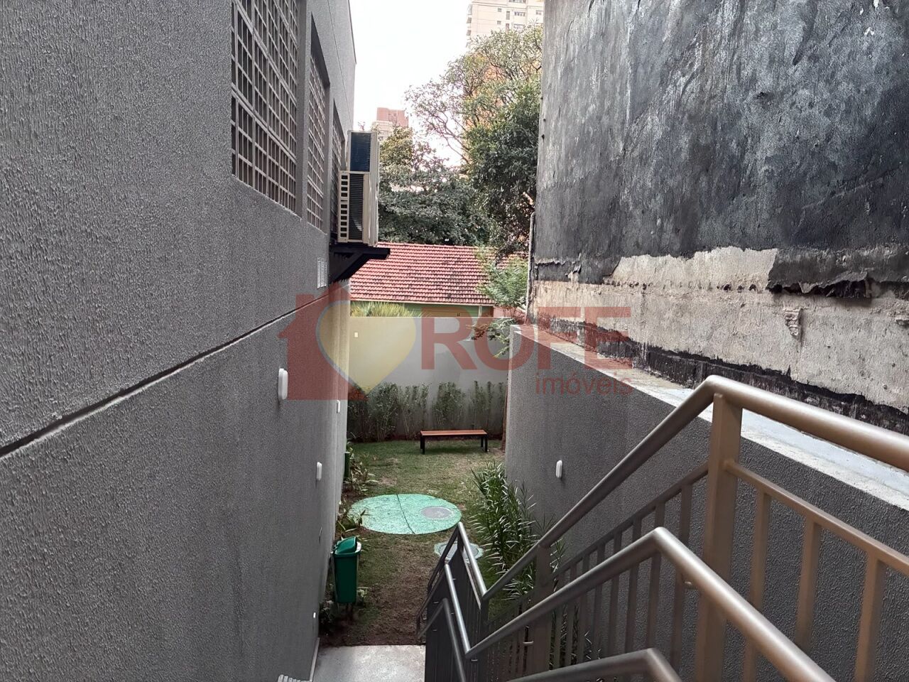 Foto 17 - RF48756