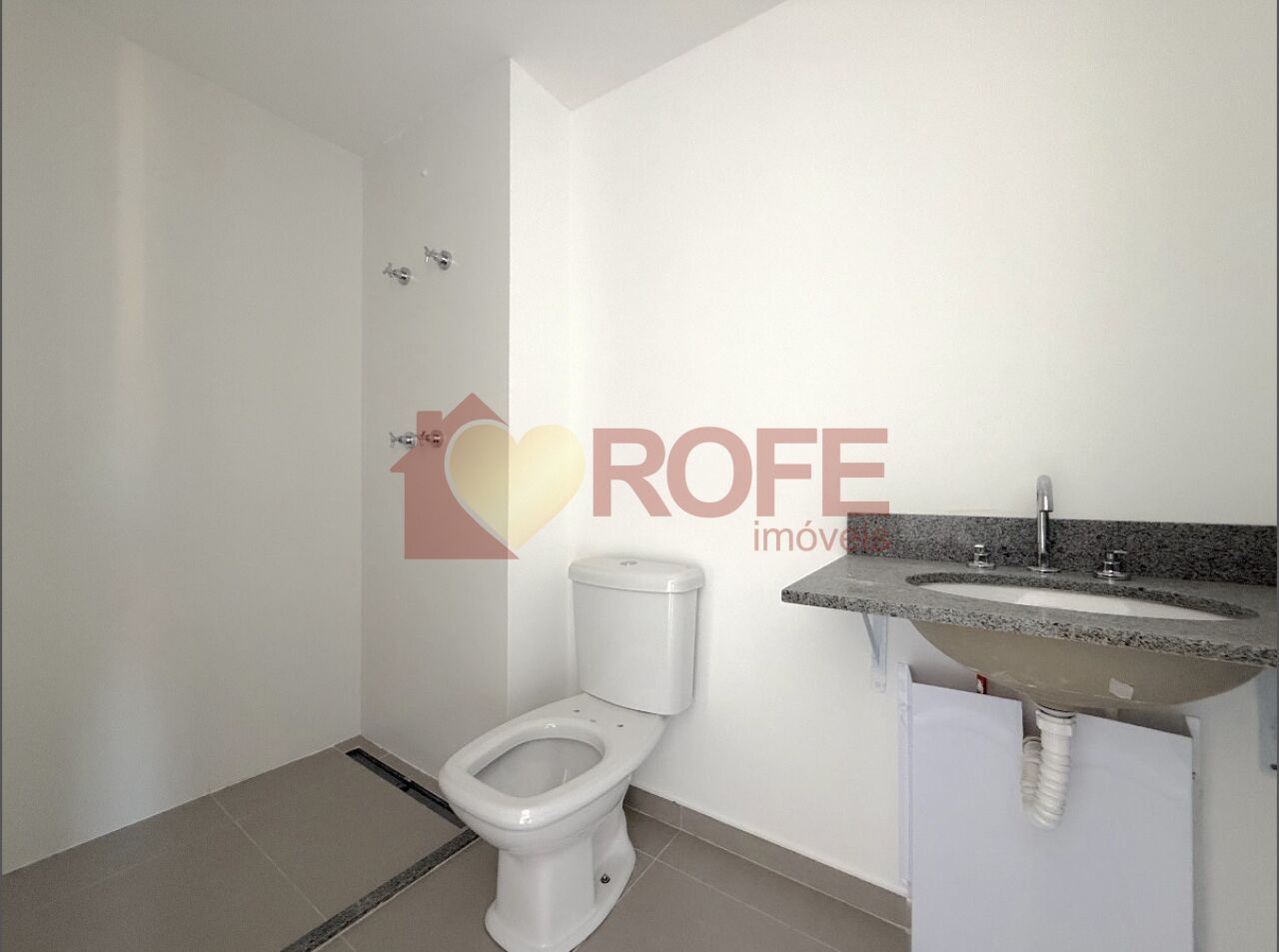 Foto 18 - RF48809