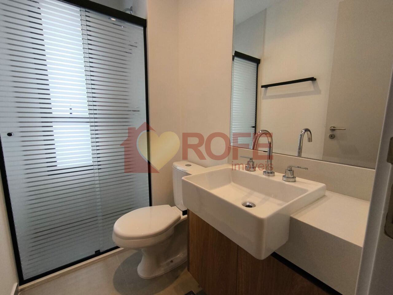 Foto 16 - RF48810