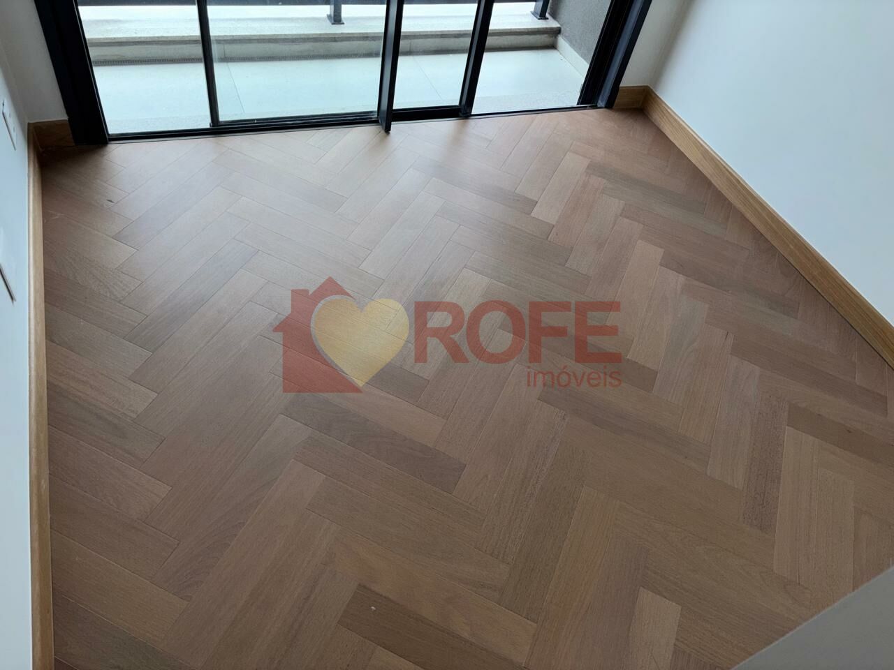 Foto 45 - RF48842