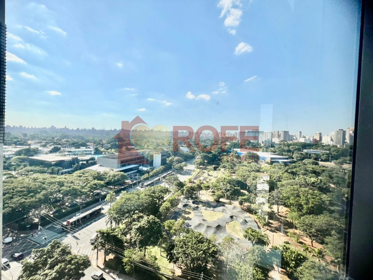 Foto 4 - RF48888