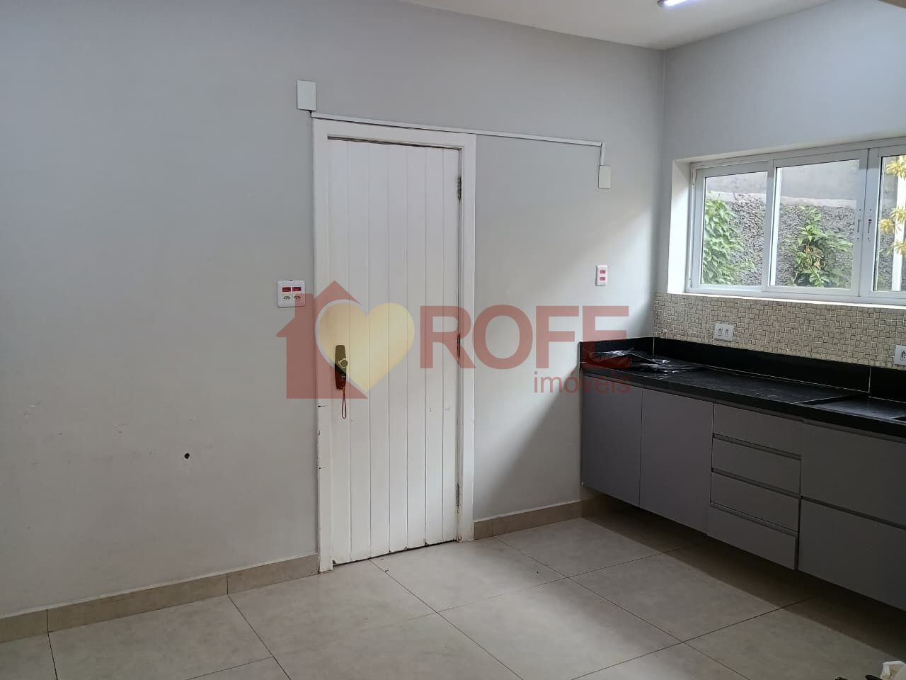 Foto 4 - RF48931