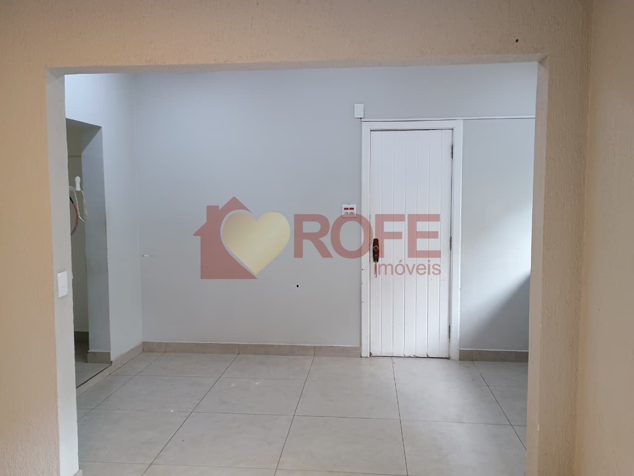 Foto 5 - RF48931
