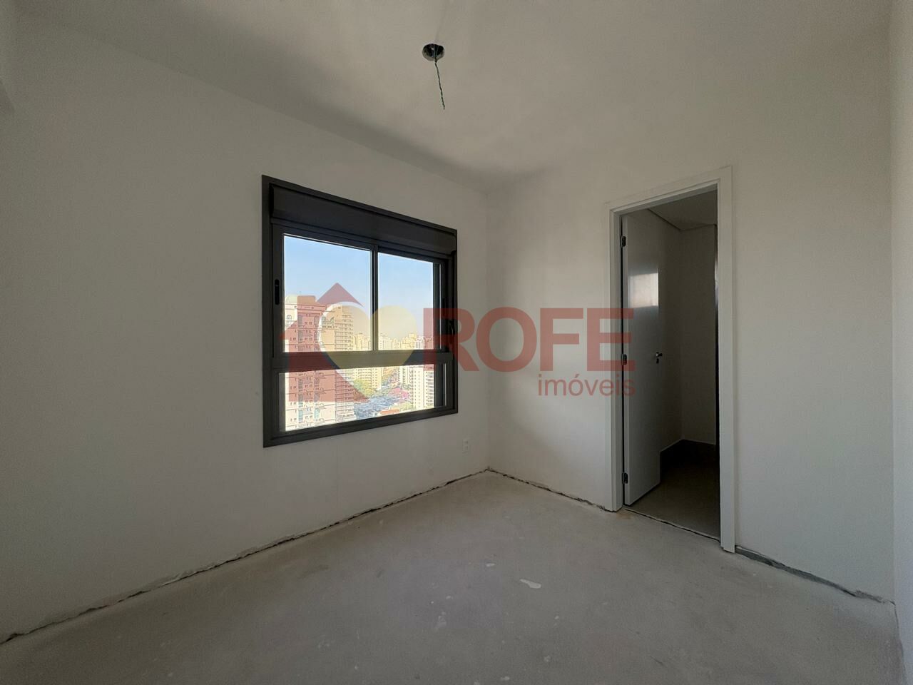 Foto 10 - RF48932