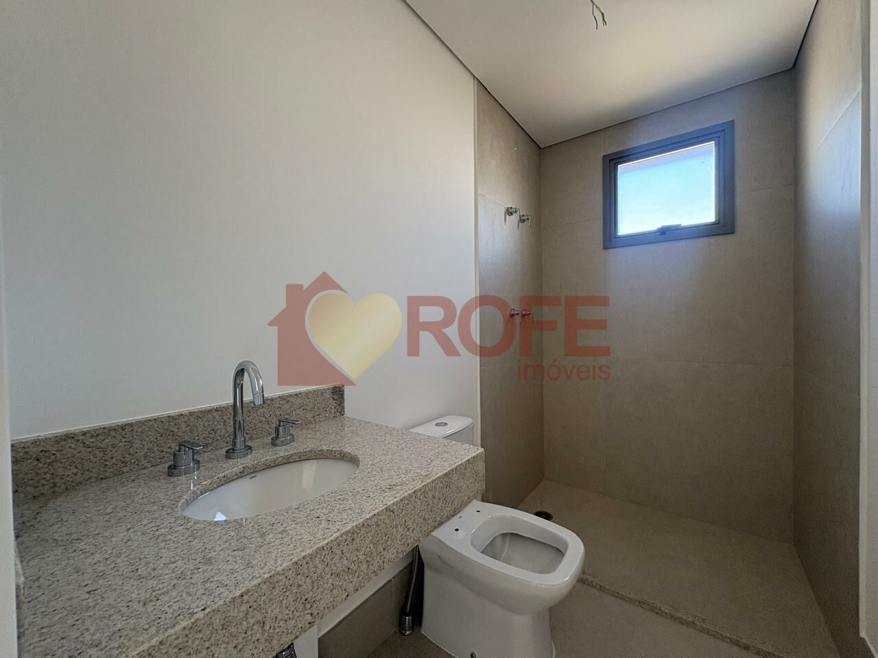 Foto 12 - RF48932