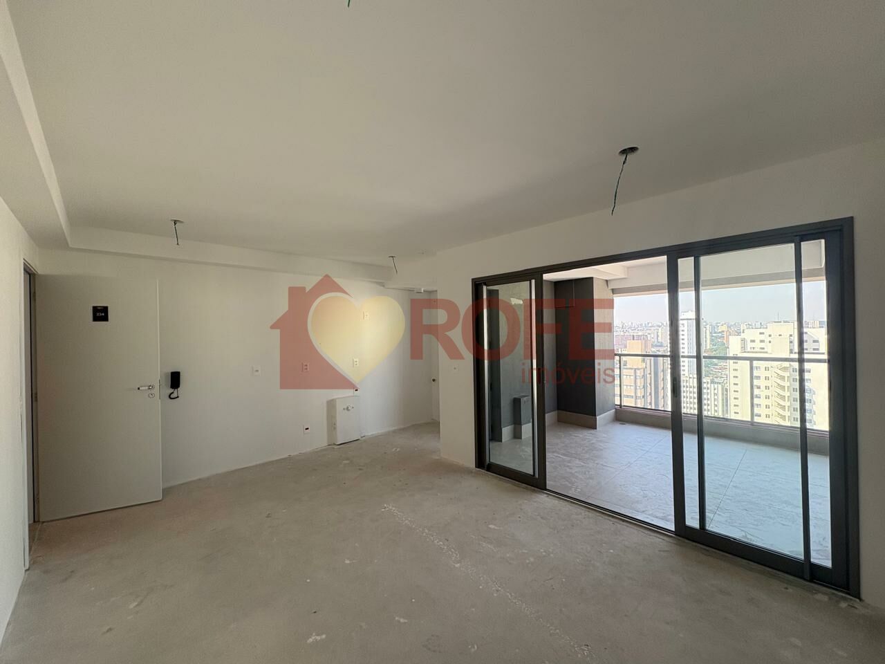 Foto 2 - RF48932