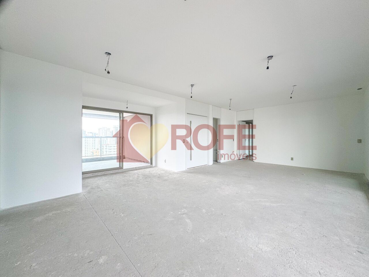 Foto 9 - RF48974