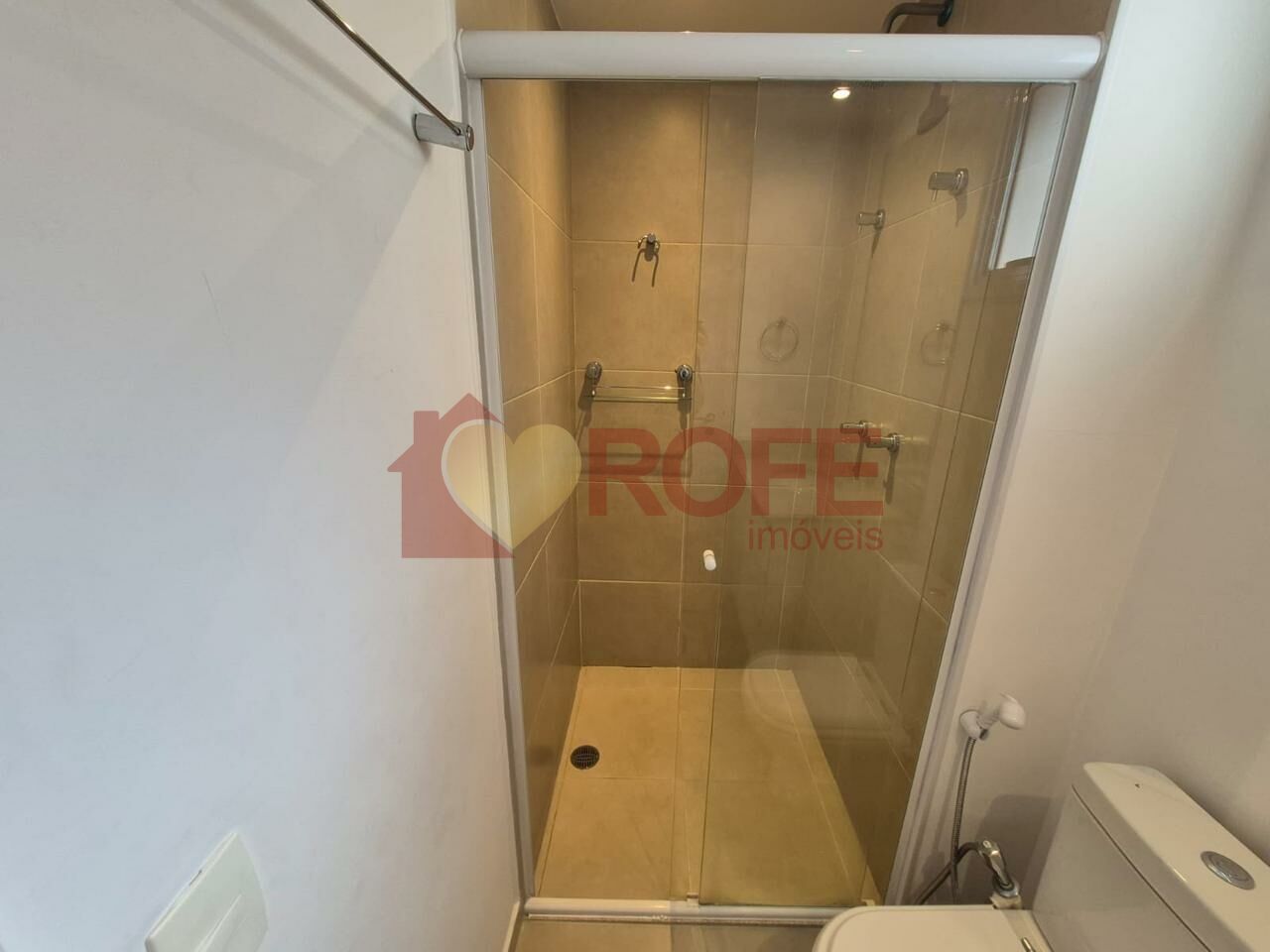Foto 21 - RF48986