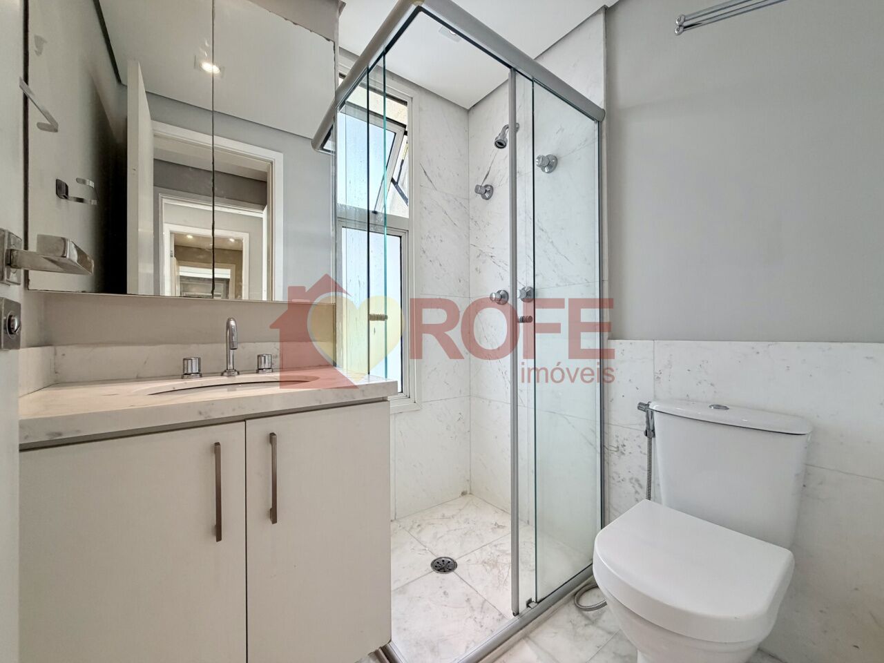 Foto 10 - RF48998