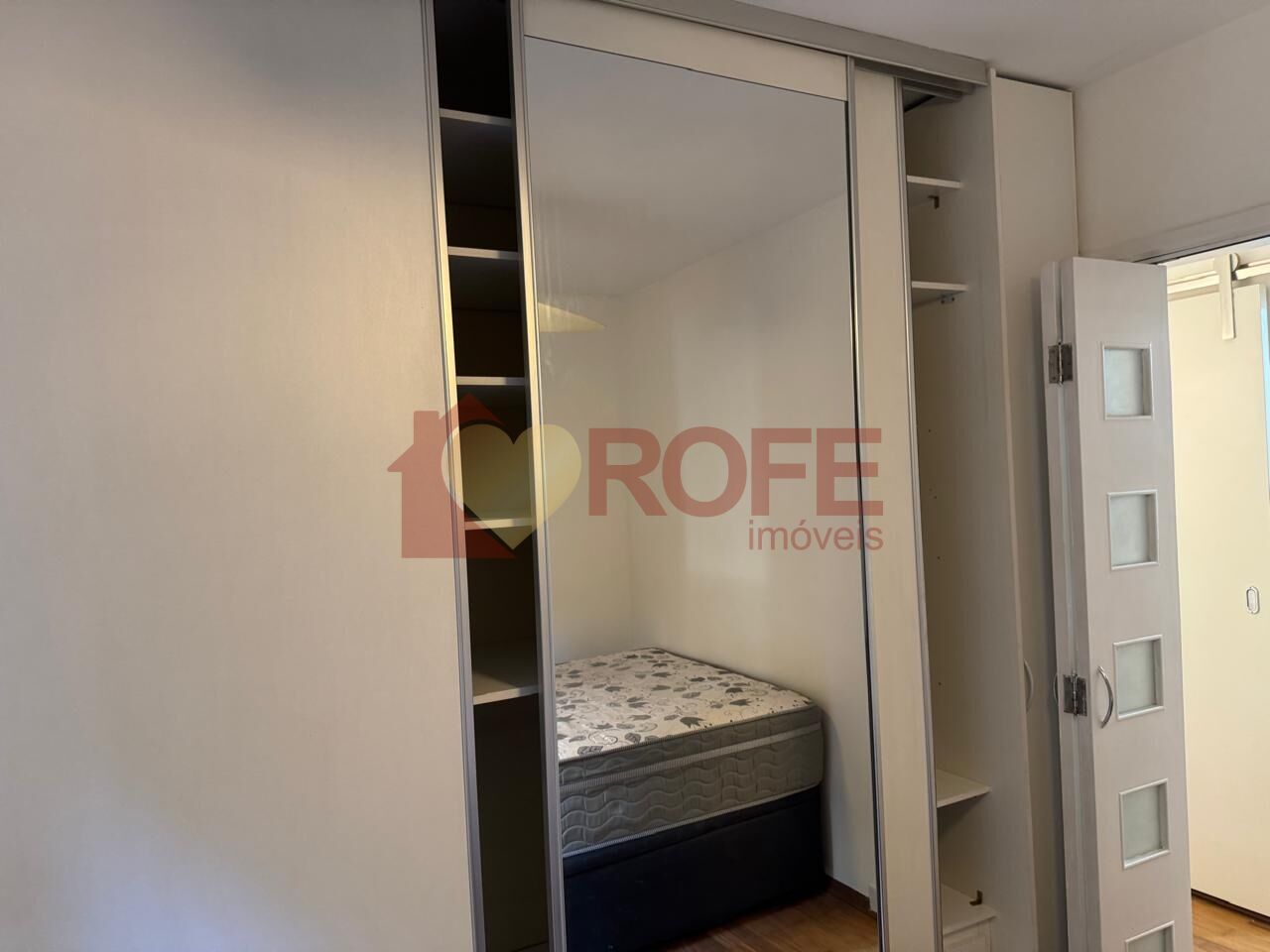 Foto 10 - RF49055
