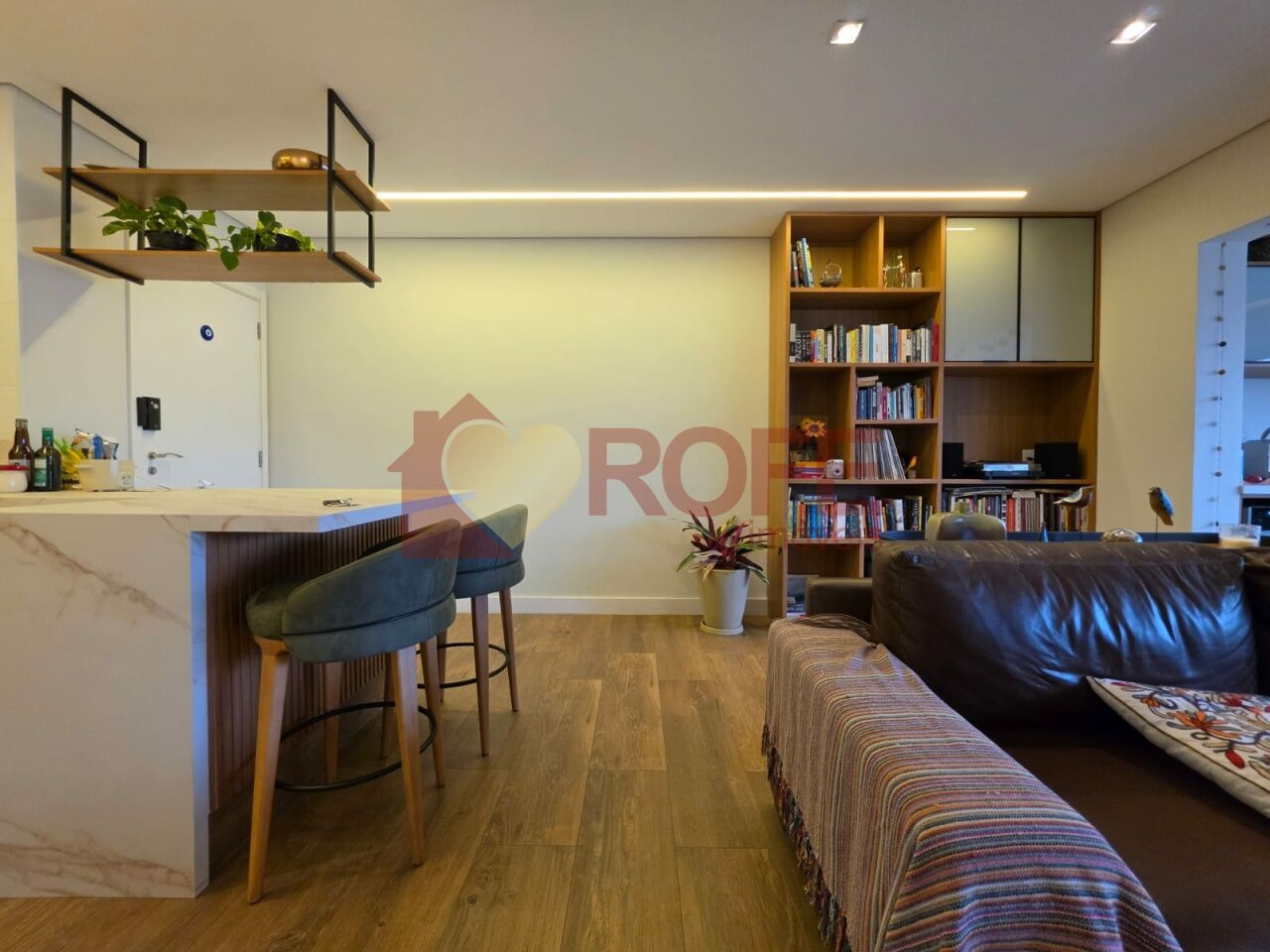 Foto 6 - RF49059
