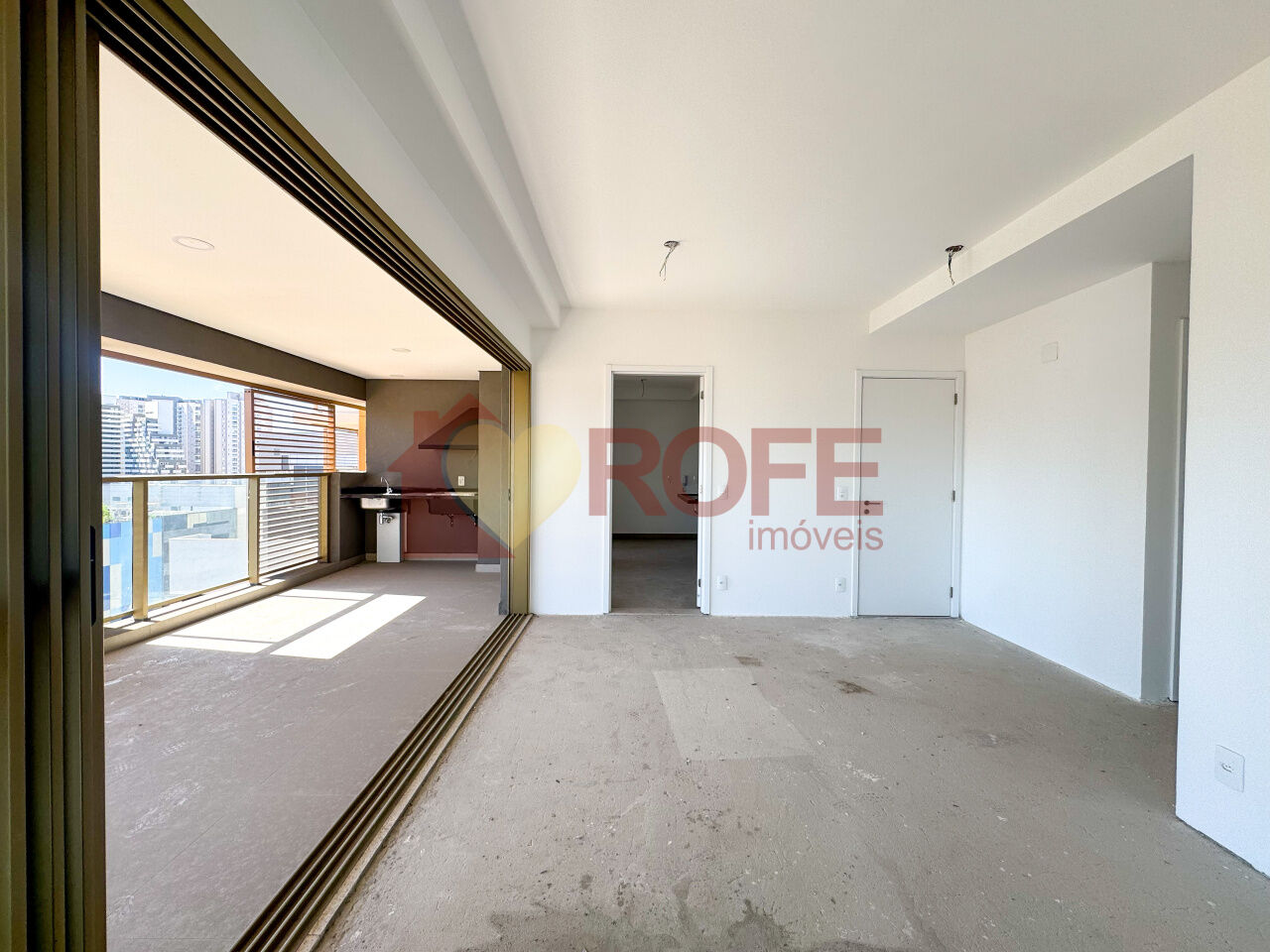 Foto 7 - RF49070