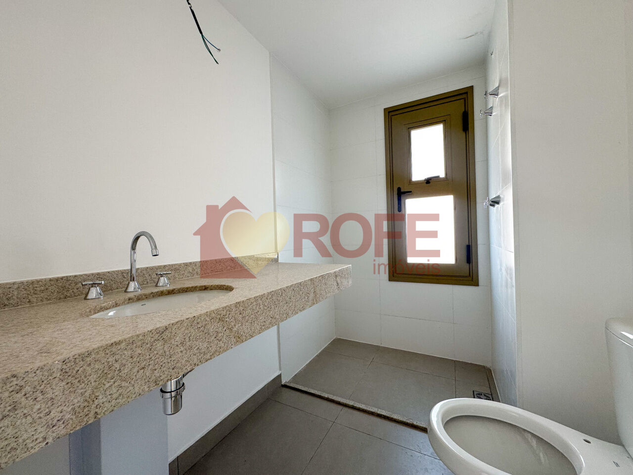Foto 16 - RF49070
