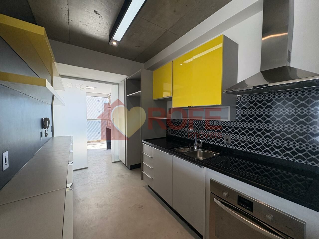 Foto 7 - RF49077