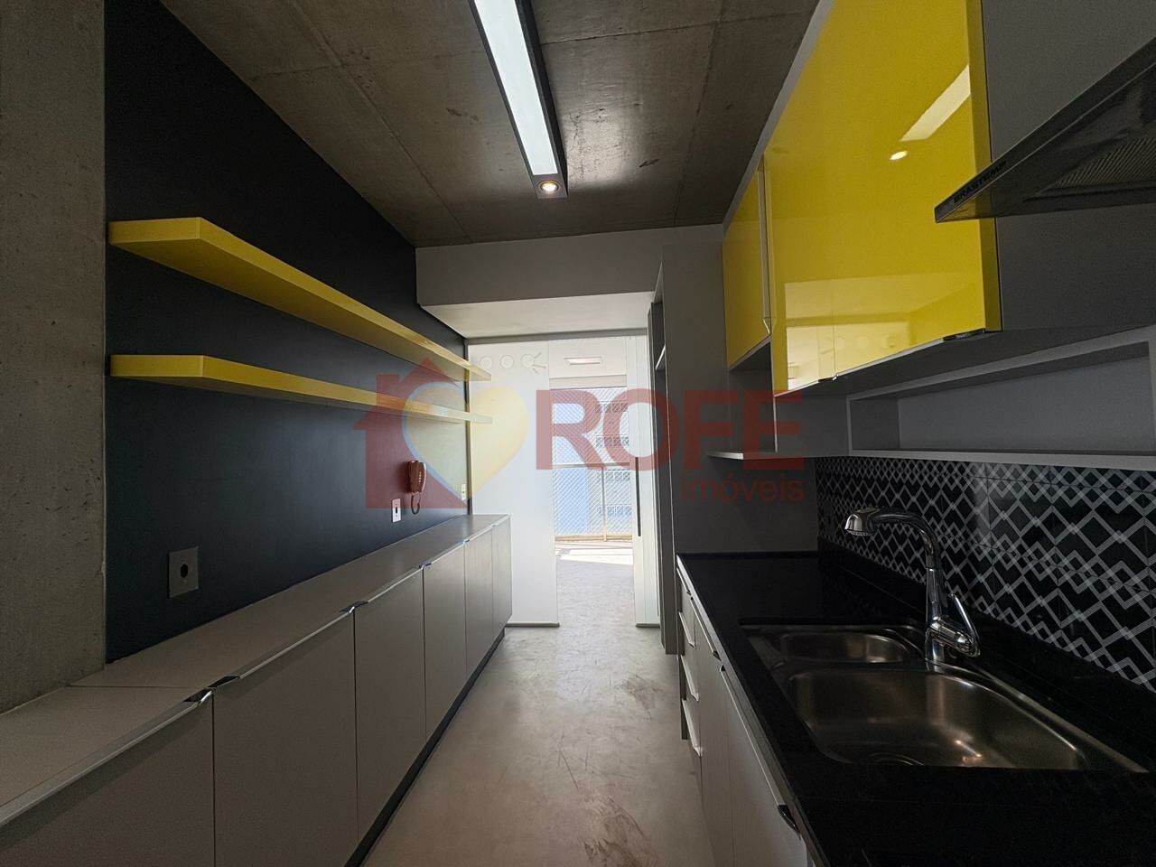 Foto 8 - RF49077