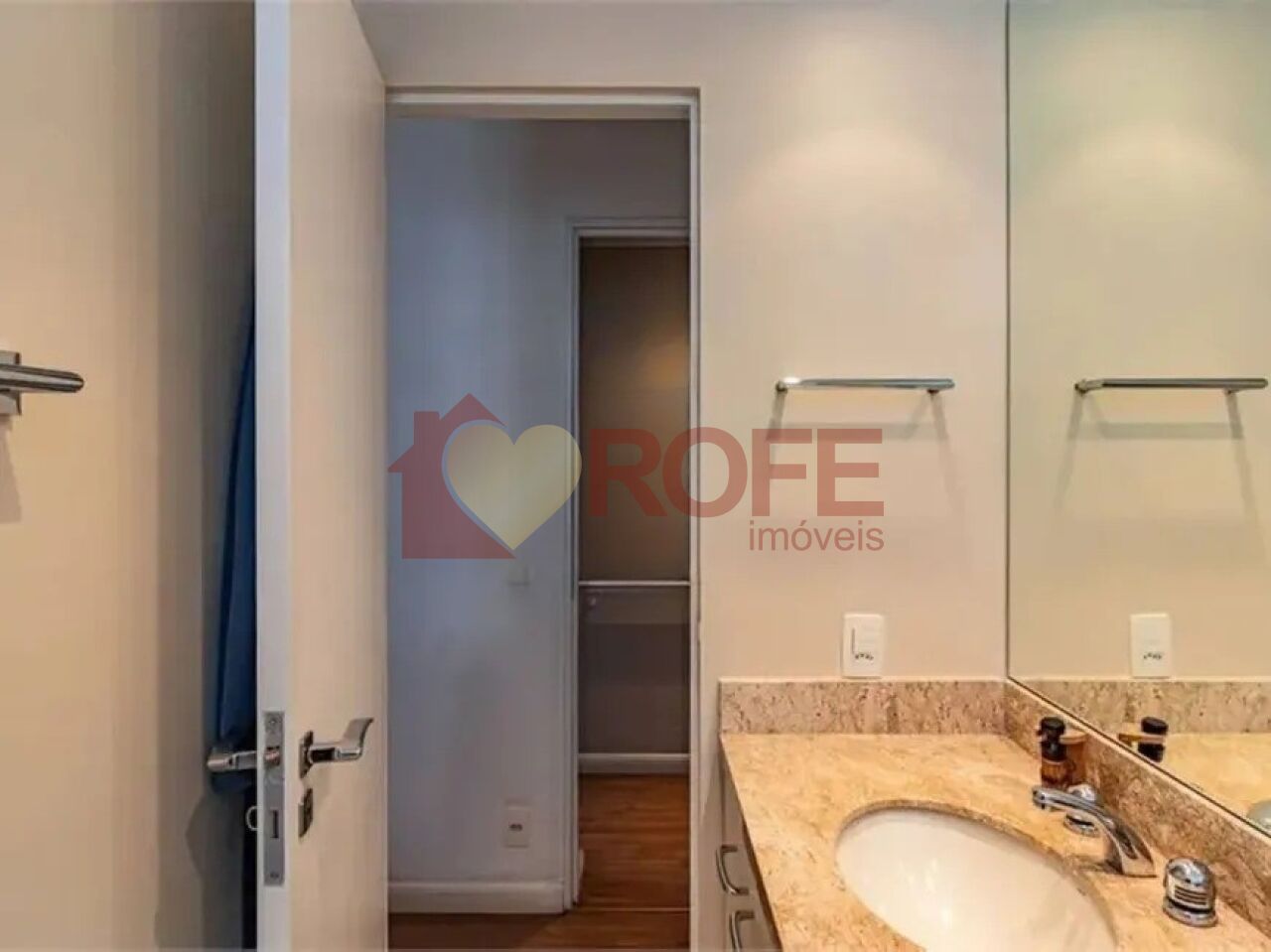 Foto 23 - RF49142