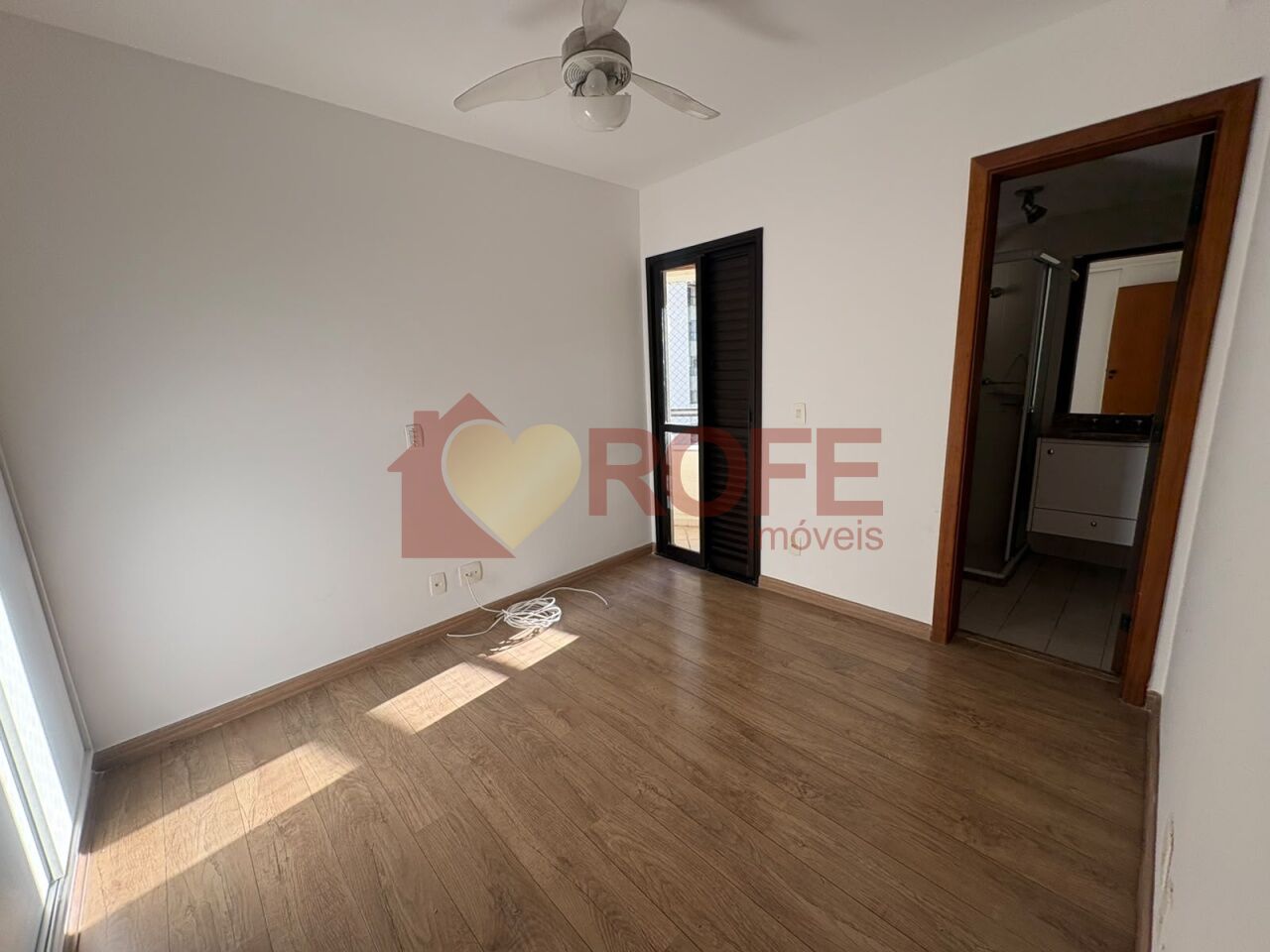 Foto 12 - RF49143