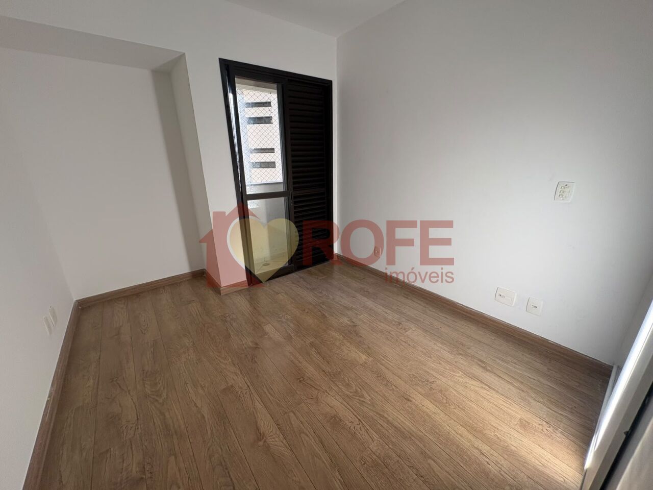 Foto 21 - RF49143