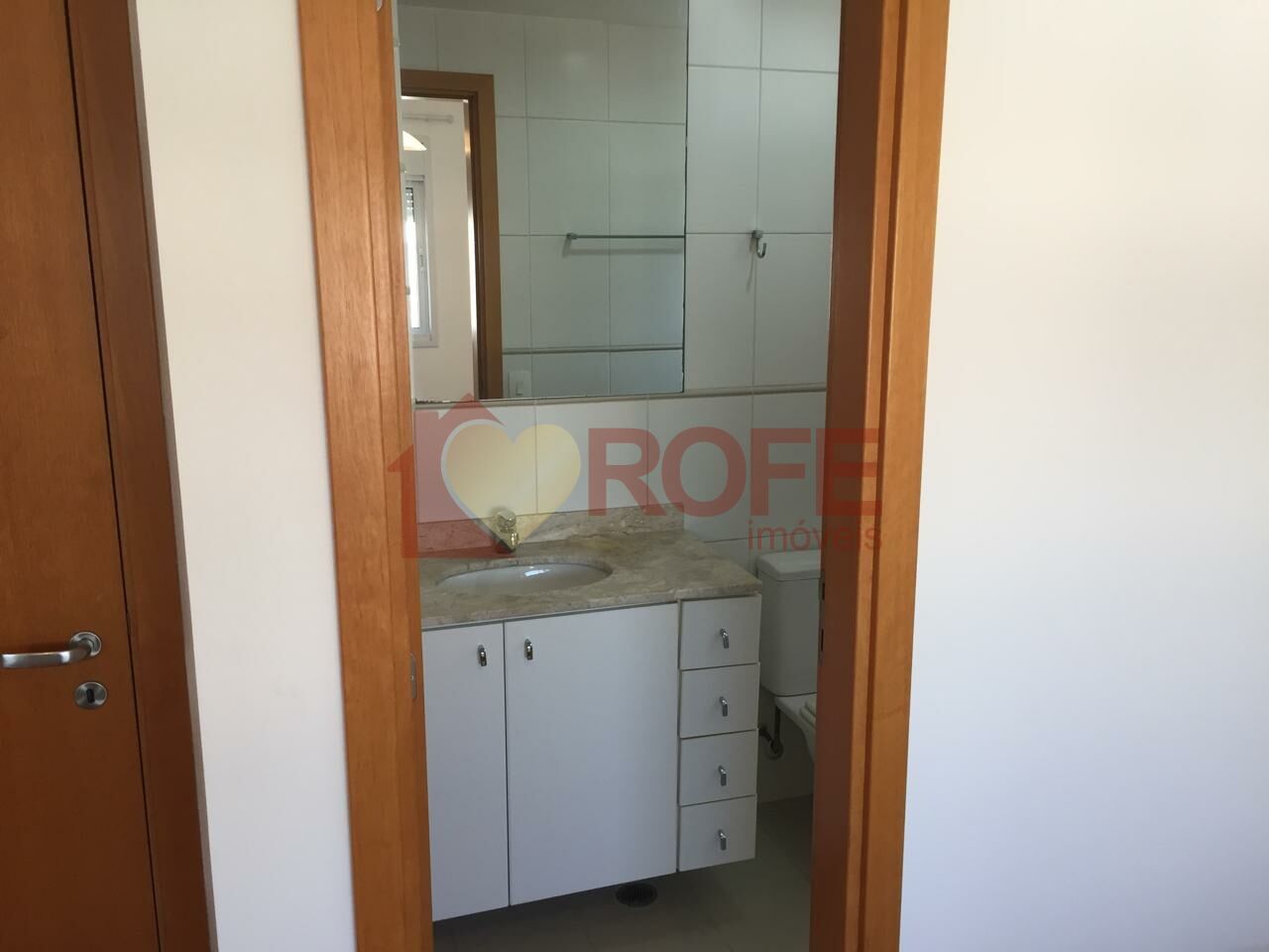 Foto 8 - RF49176