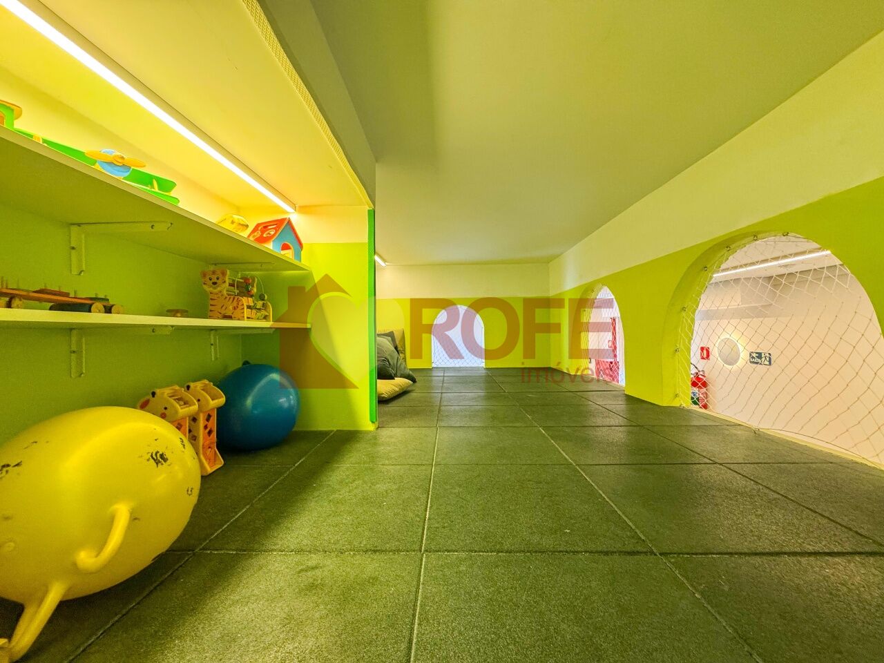Foto 33 - RF49196