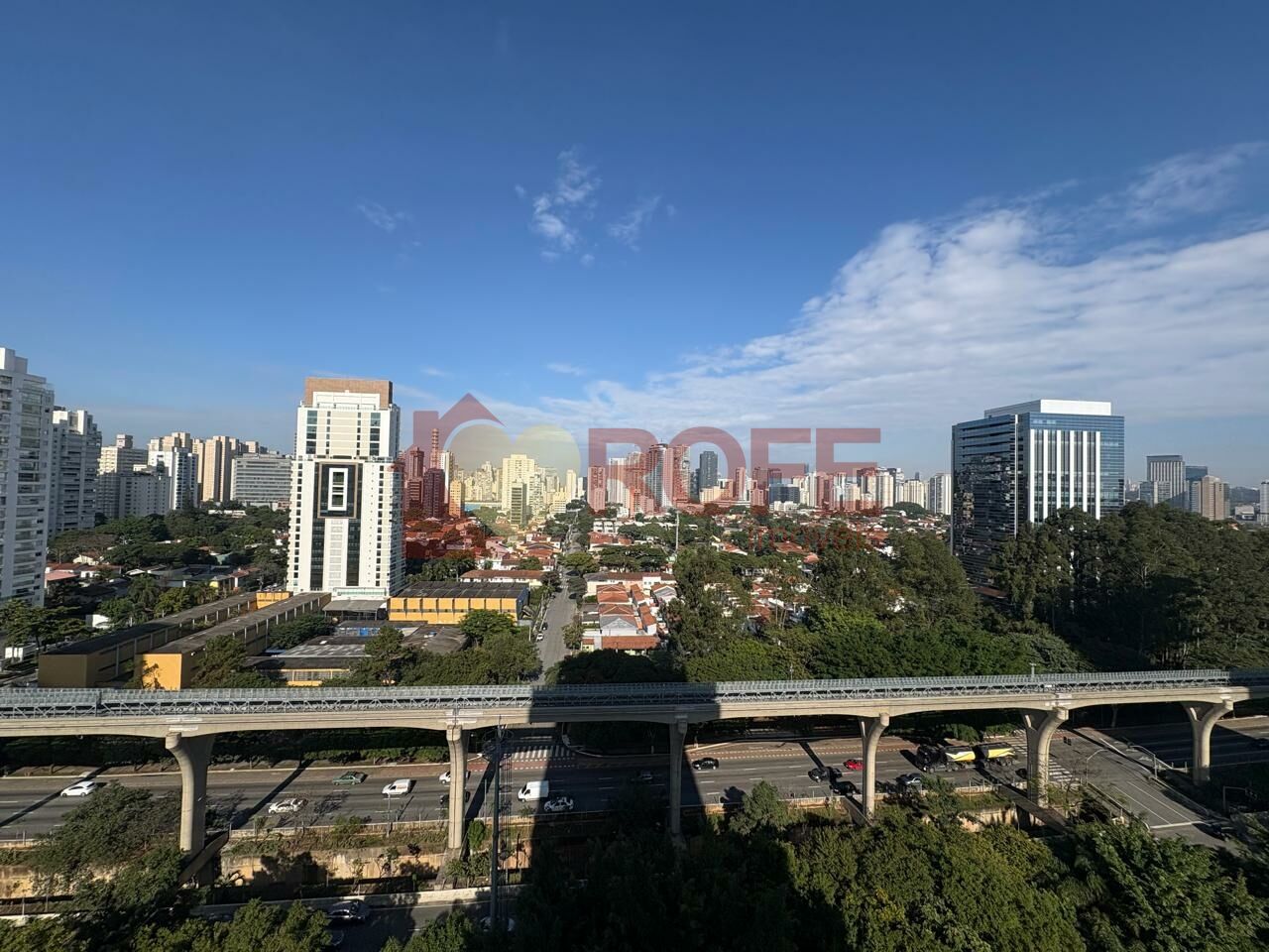Foto 15 - RF49197