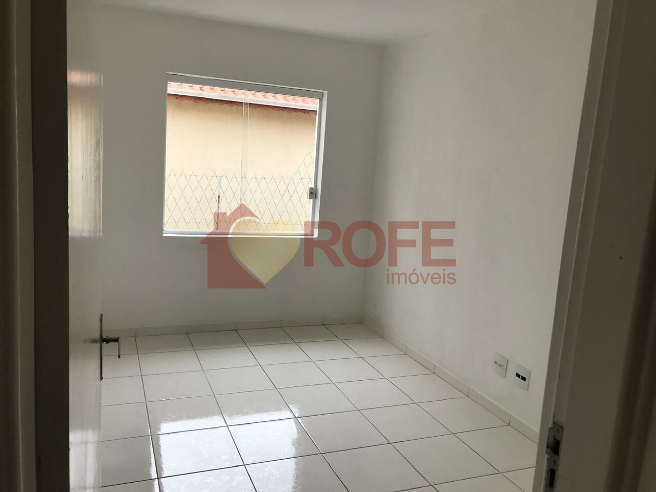 Foto 15 - RF49202