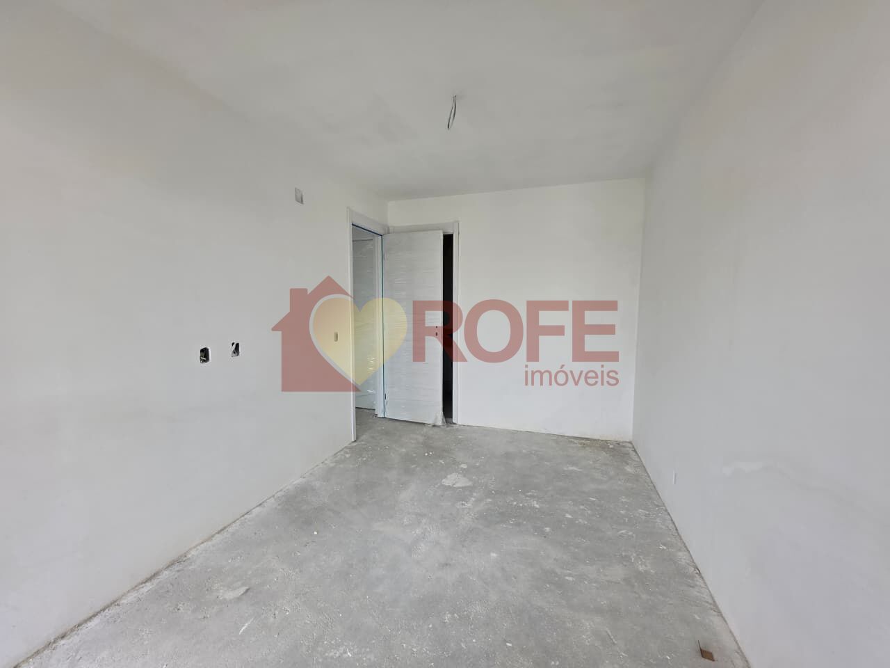 Foto 6 - RF49233