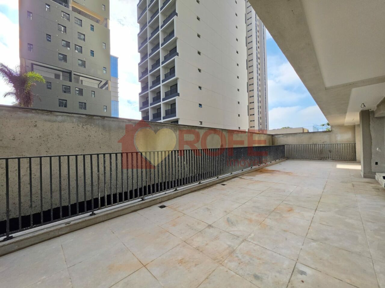 Foto 4 - RF49233