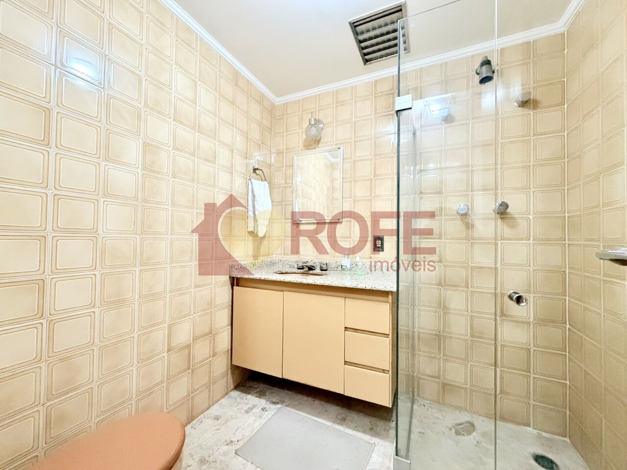 Foto 8 - RF49263