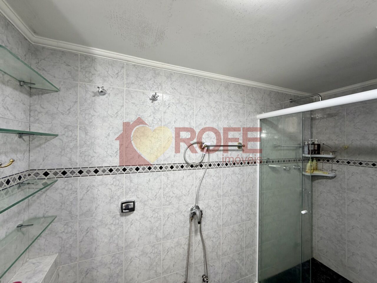 Foto 14 - RF49289